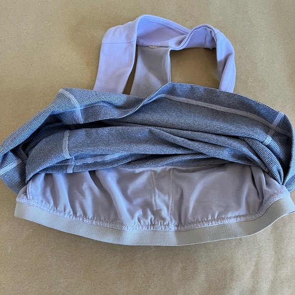 Lululemon Tank Top Built in Bra - Picture 6 of 10